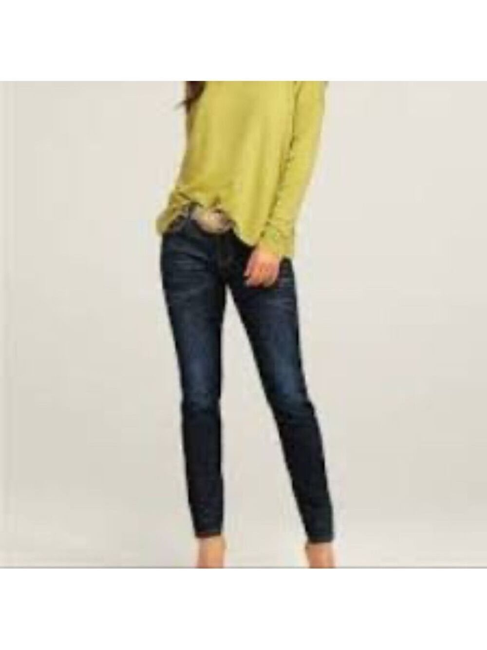 CAbi Mid Rise Skinny Jeans